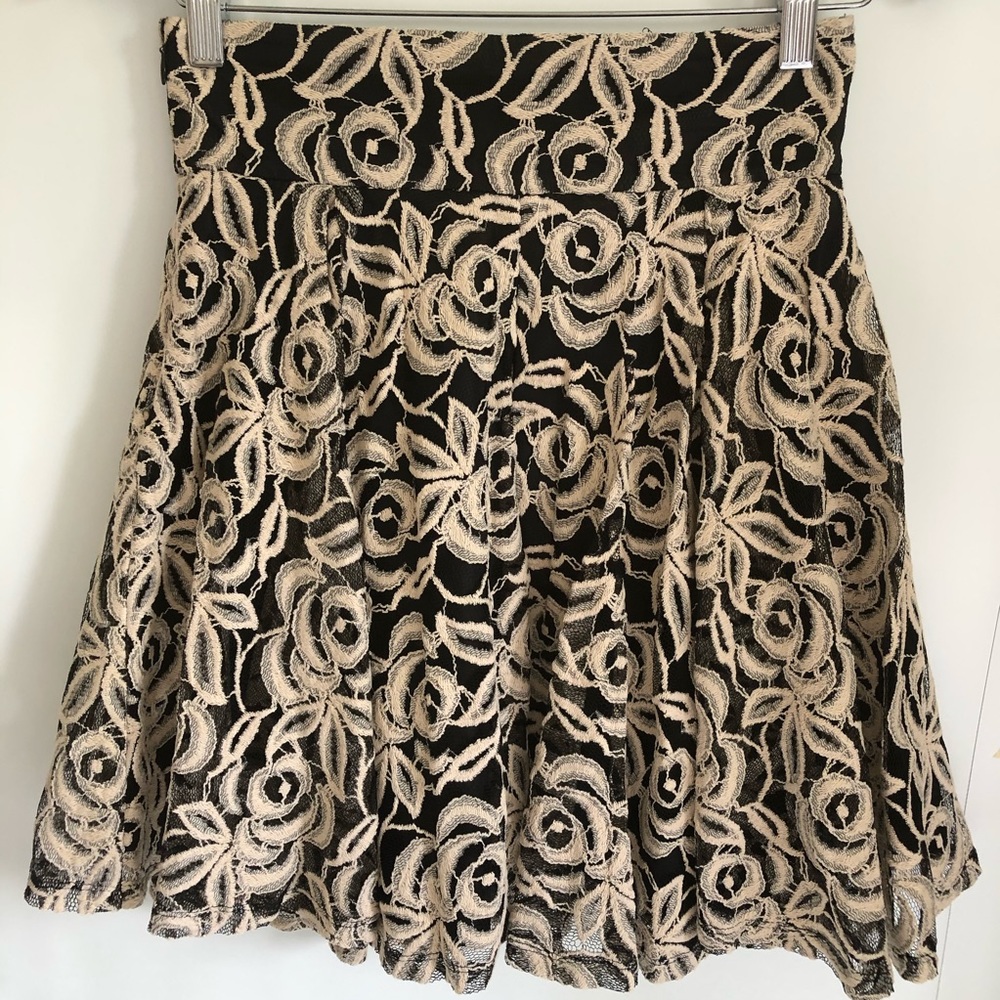 Marciano Lace Skirts Size: 6